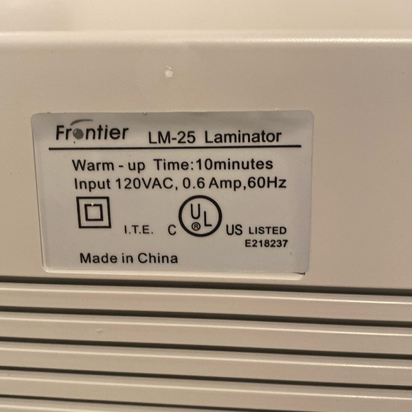 Laminating Machine, Instruction Booklet, and Package of Laminating Sleevrs - Picture 5 of 7